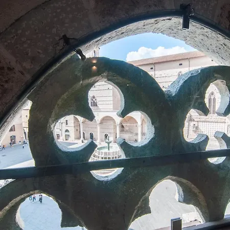 Maison d'hôtes Umbrian Concierge - Duomo